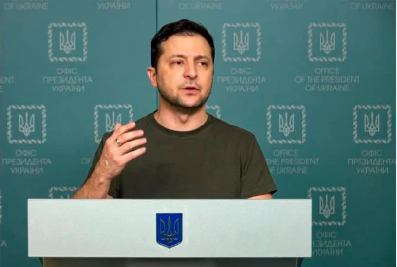 Zelenskyj žiada o tvrdšie sankcie proti Rusku, útok na pôrodnicu nazval genocídou (FOTO)