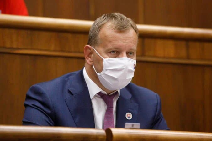 Kollár trvá na tom, aby sporný paragraf 363 zostal v tej podobe, ako je