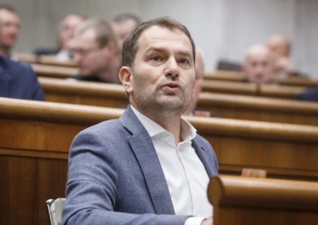 Minimálna mzda by mohla byť budúci rok vyššia ako 691 eur, naznačuje Matovič