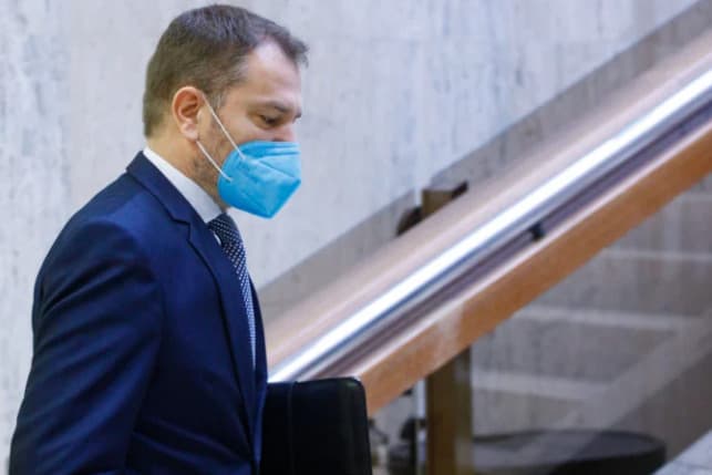 Dôveru ľudí vo vládu podkopáva najmä to, keď prezidentka neustále spochybňuje autoritu premiéra