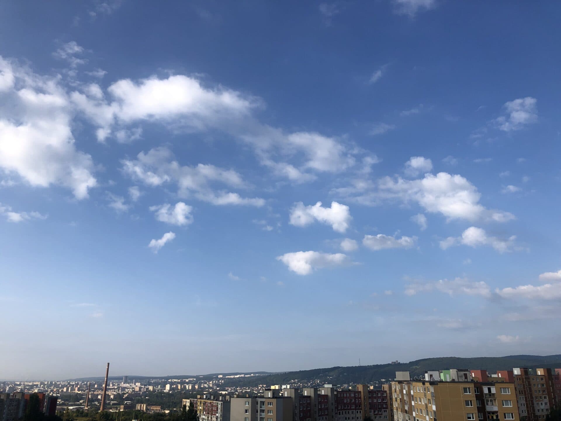 Predpoveď počasia na dnešný deň (23.4.2025)