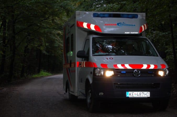 Z pokusu o vraždu obvinila polícia 17-ročného tínedžera z okresu Košice-okolie