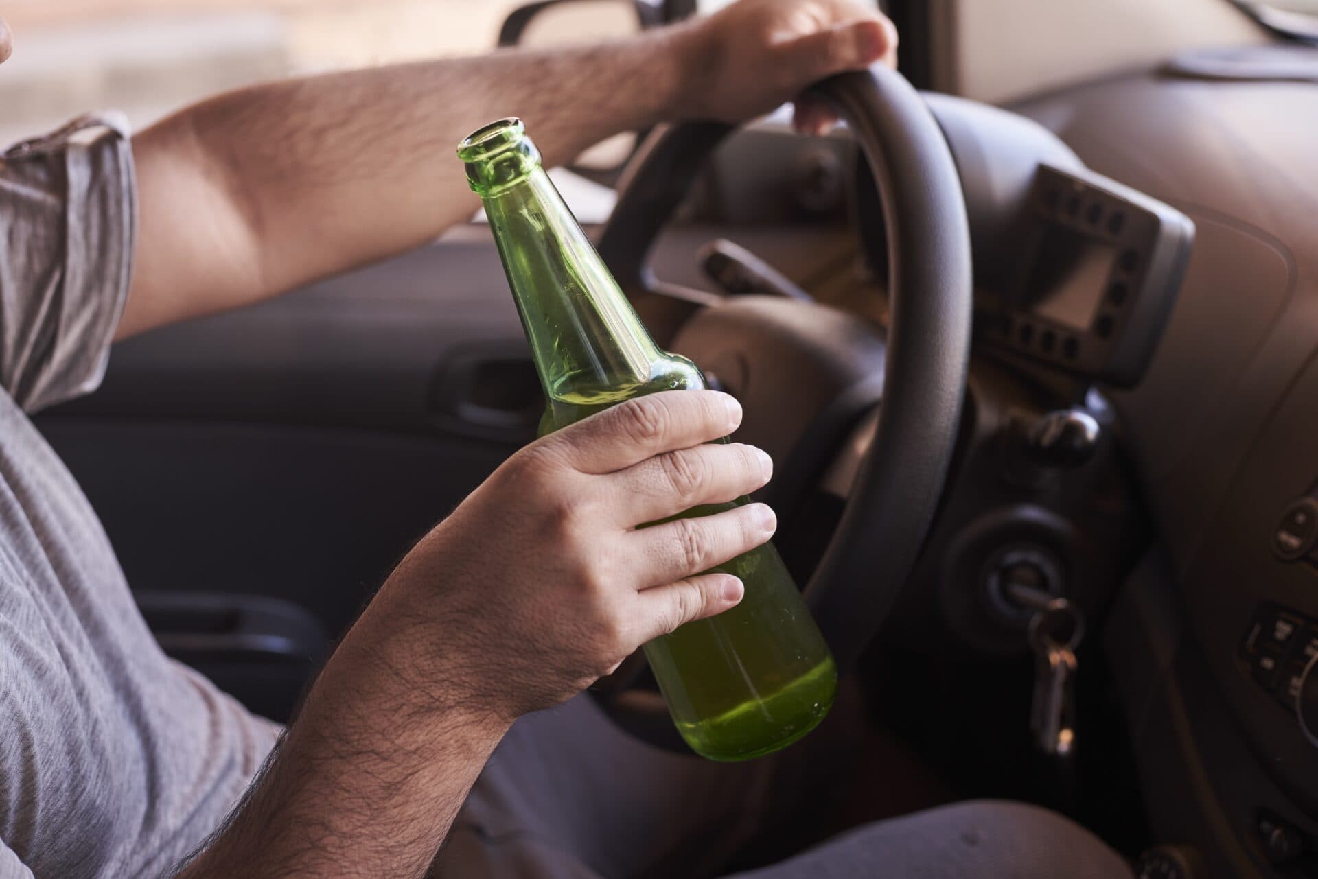 Vodiči sú nepoučiteľní. Alkohol za volantom stále úraduje