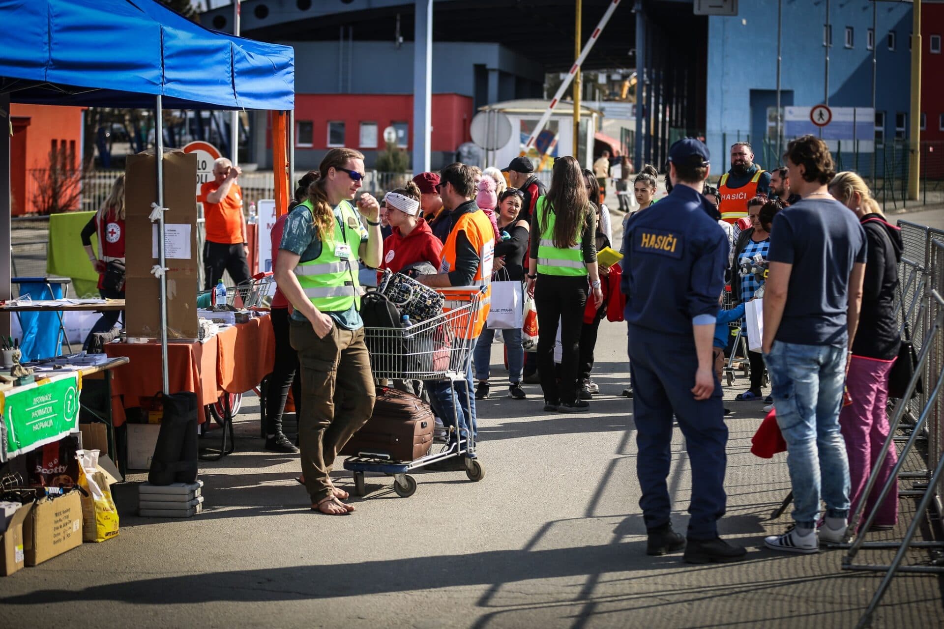Slovensko-ukrajinskú hranicu prekročilo v sobotu na vstupe do SR 4 162 osôb