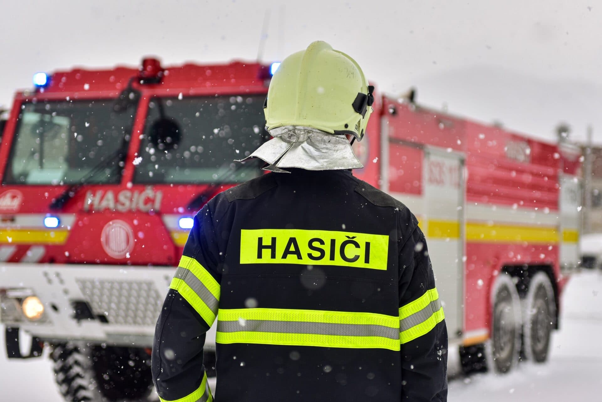 Horskí záchranári a hasiči budú mať vyššie platy