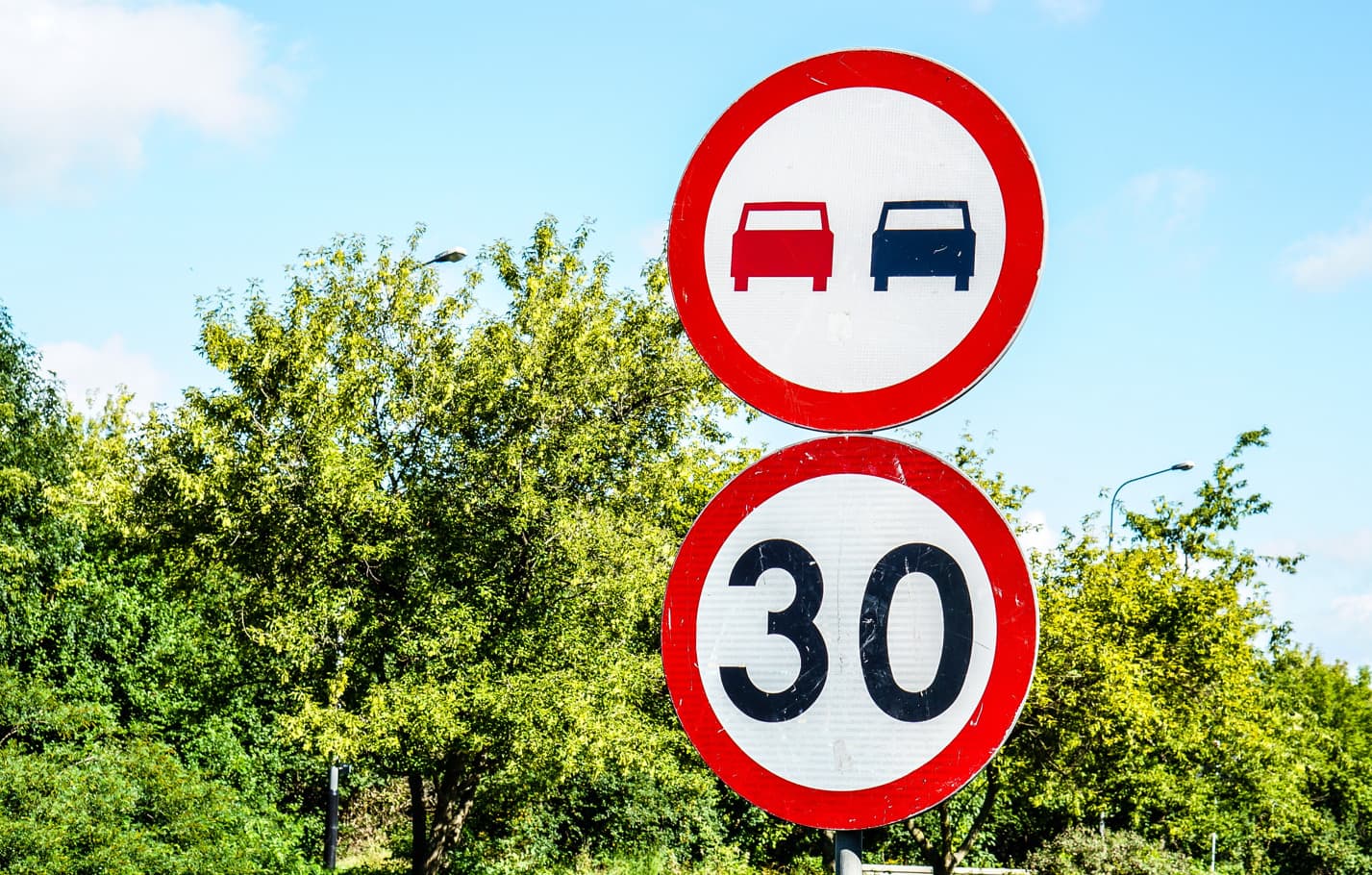 V Košiciach môže dôjsť k zníženiu najvyššej povolenej rýchlosti. Jazdiť by sa malo 30 km/h