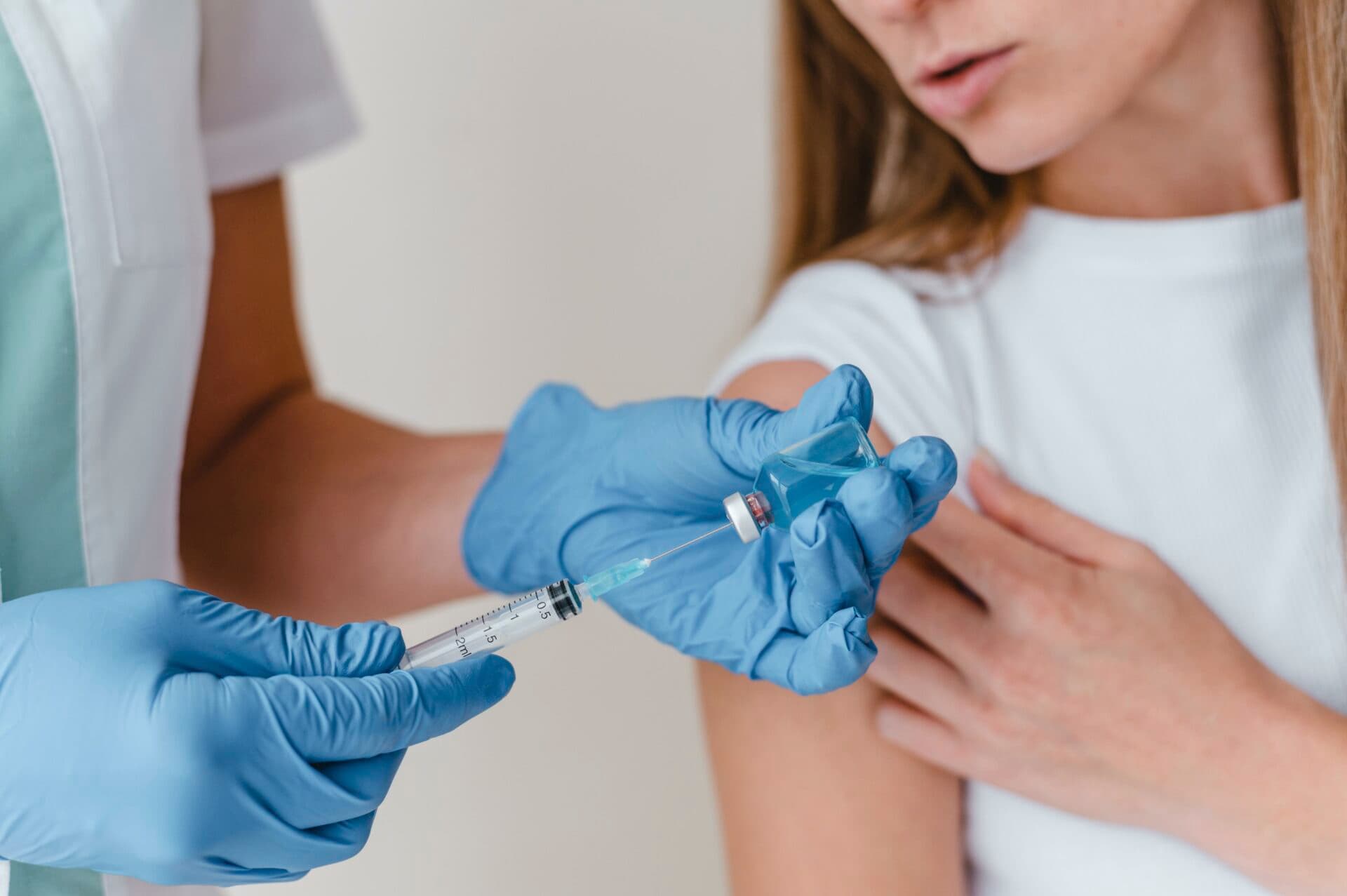 Zaočkovanosť proti HPV rastie a s ňou sa zlepšuje aj situácia s rakovinou krčka maternice