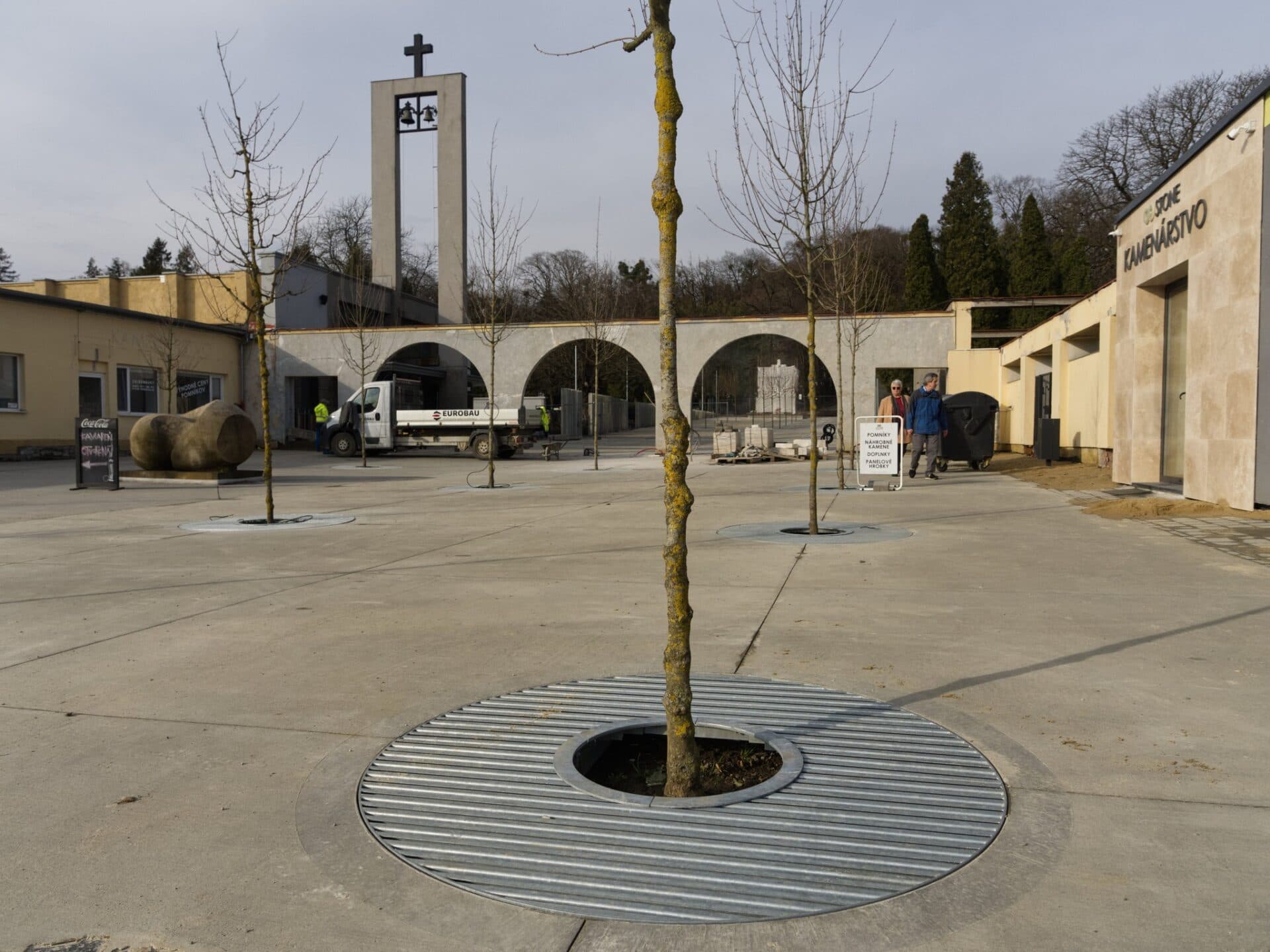 Modernizácia cintorína zaručuje bezpečie a dôstojnú spomienku na Dušičky