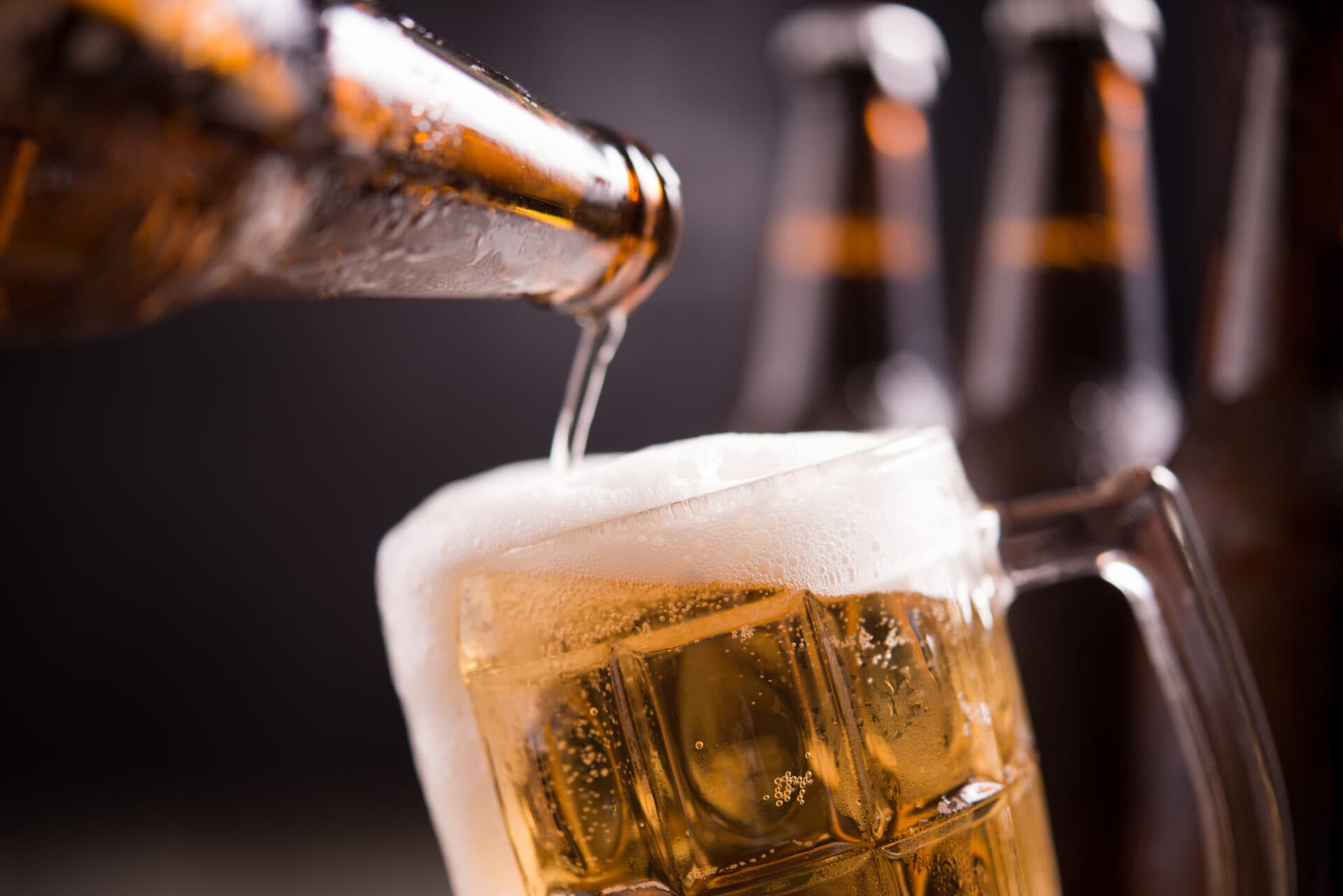 Podomácky vyrobené pivo pre vlastnú spotrebu sa má oslobodiť od spotrebnej dane