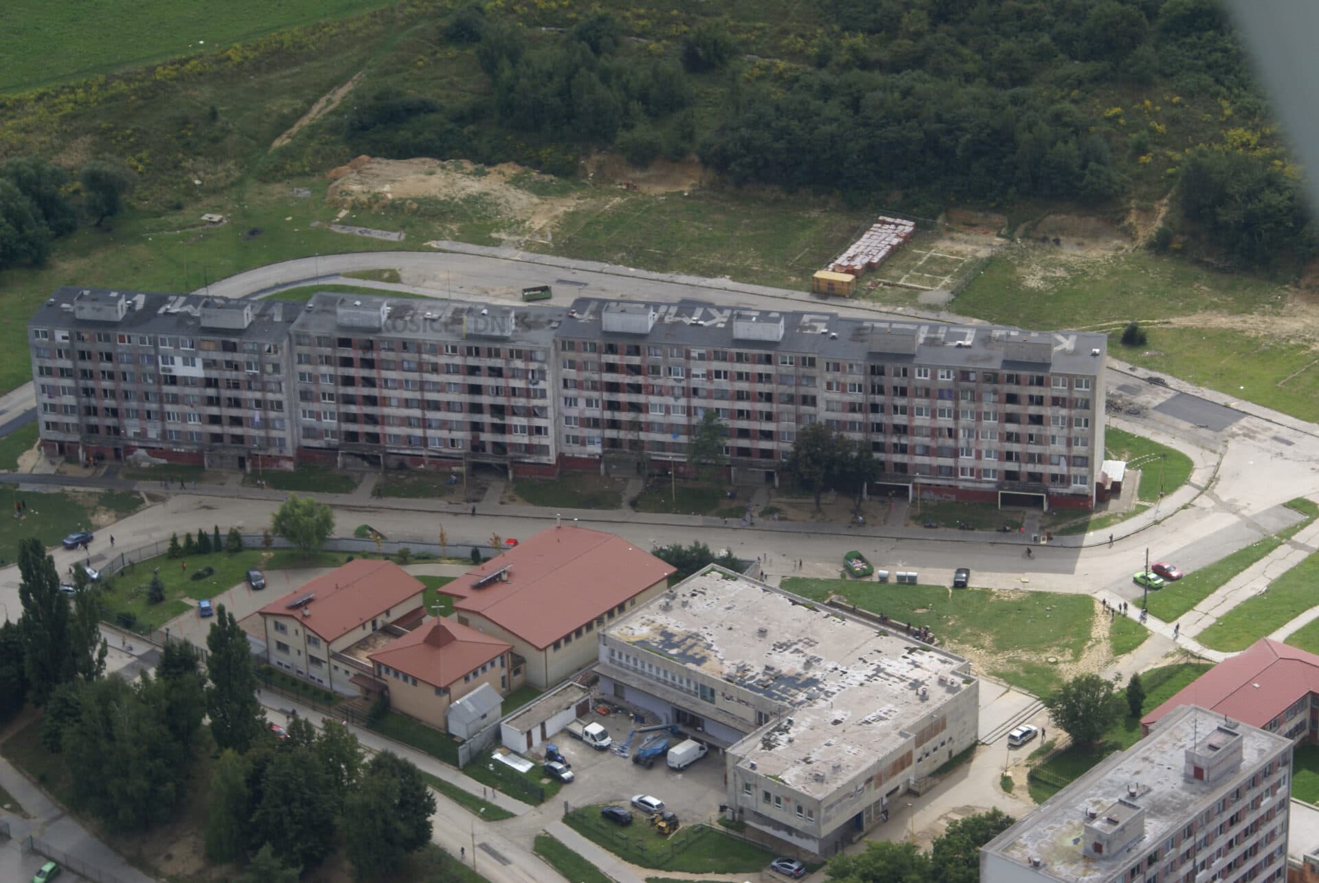 Delegácia europoslancov navštívila košický Luník IX