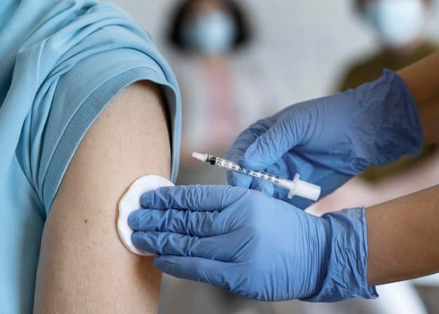 Registrácia na očkovanie treťou dávkou je už sprístupnená každému vo veku nad 55 rokov