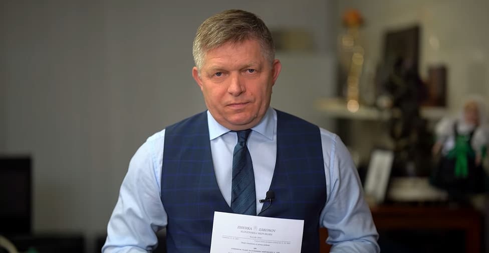 Fico predviedol, ako navštíviť blízkych aj protestovať v súlade s opatreniami
