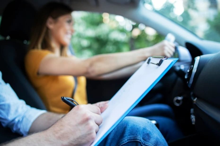 MV SR vníma pozitívne návrh novely zákona o autoškolách od poslancov OĽaNO