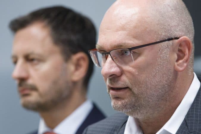 Sulík navrhol Hegerovi zostavenie novej vlády. Ponuku neskôr stiahol