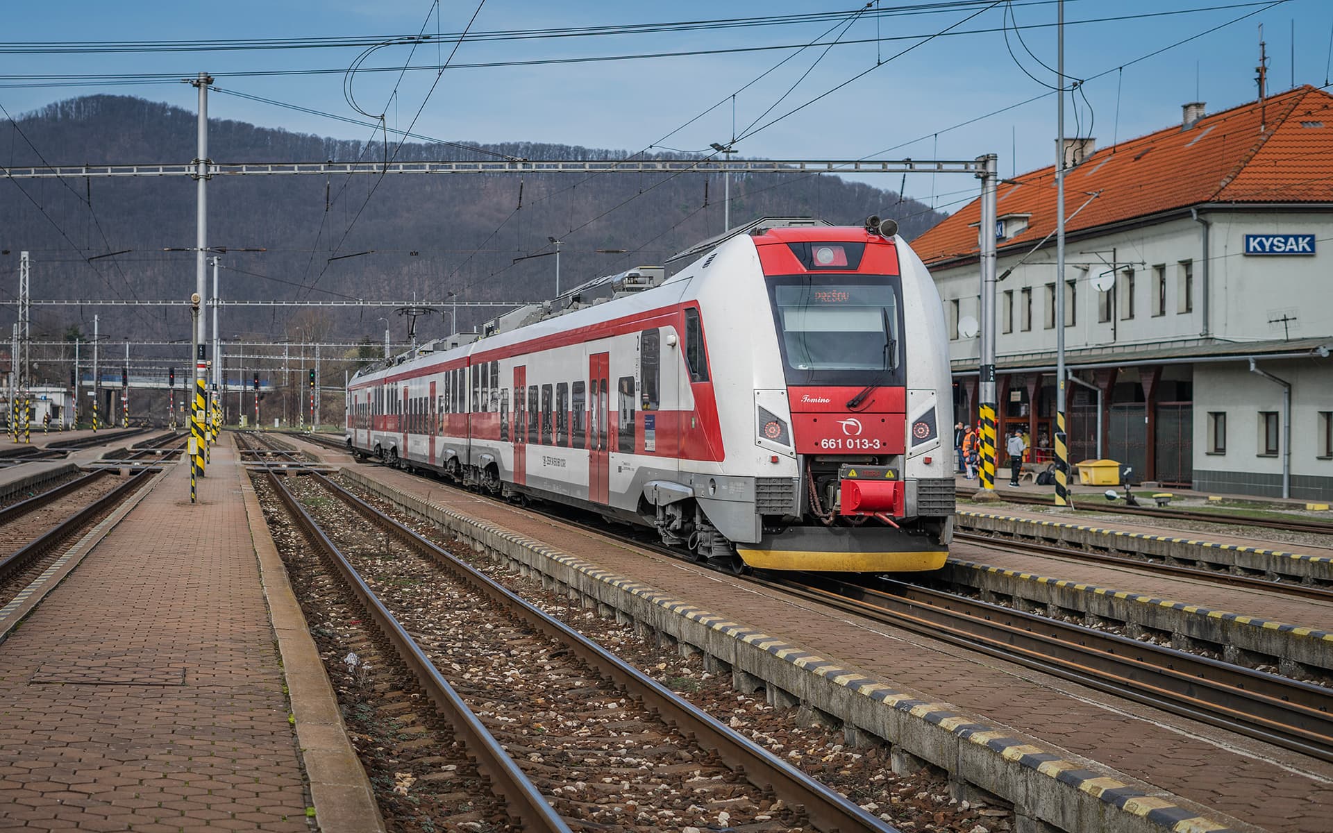 ZSSK posilní dopravu pred začiatkom školského roka o 33 vlakov