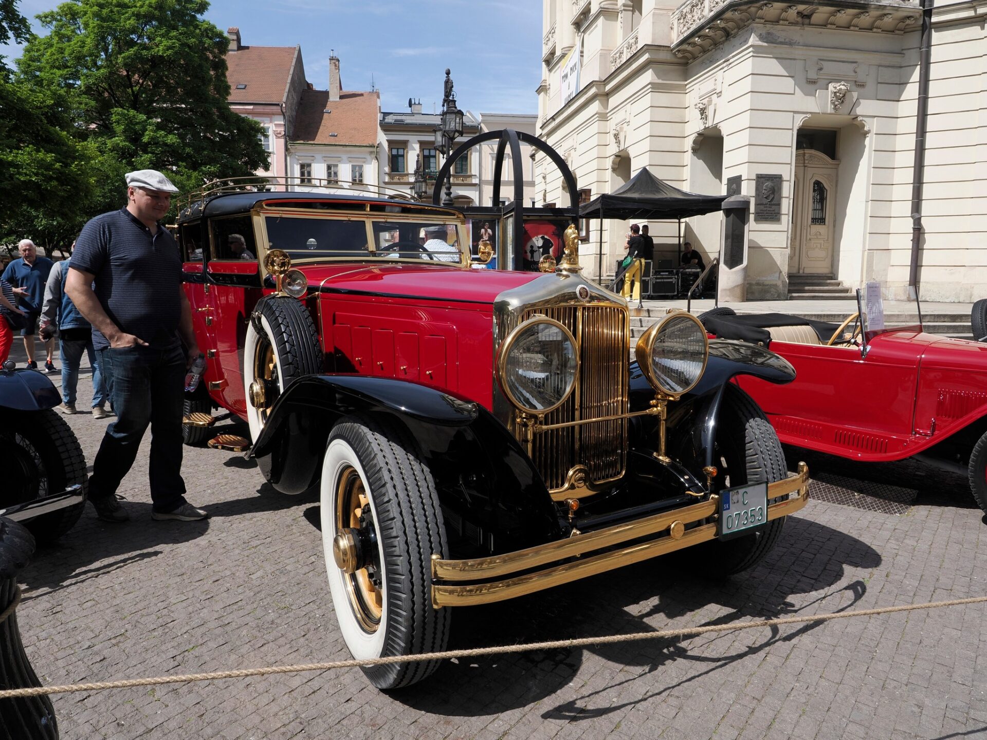 Do Košíc zavítali historické vozidlá. Pozrite na tú nádheru (FOTO)