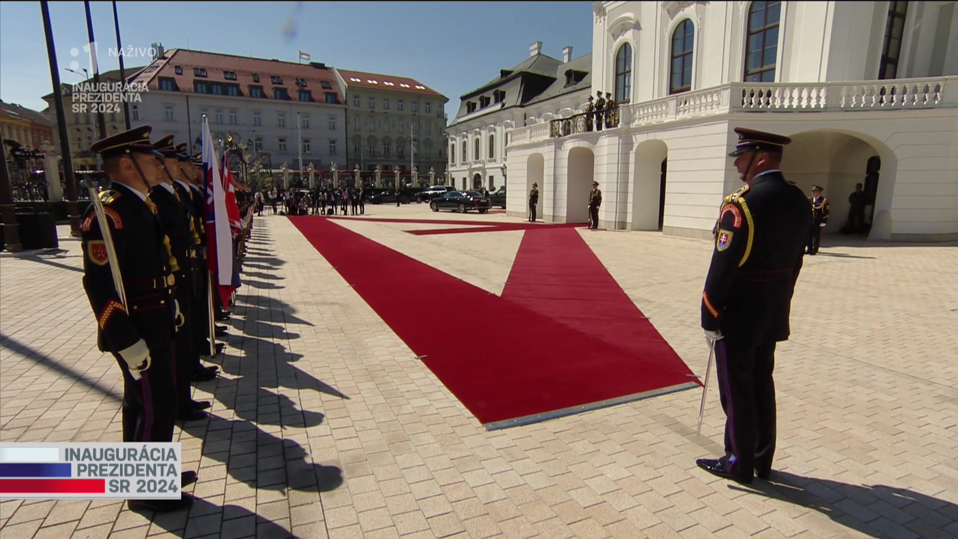 Prehliadka Čestnej stráže prezidenta SR, Foto: Vysielanie RTVS