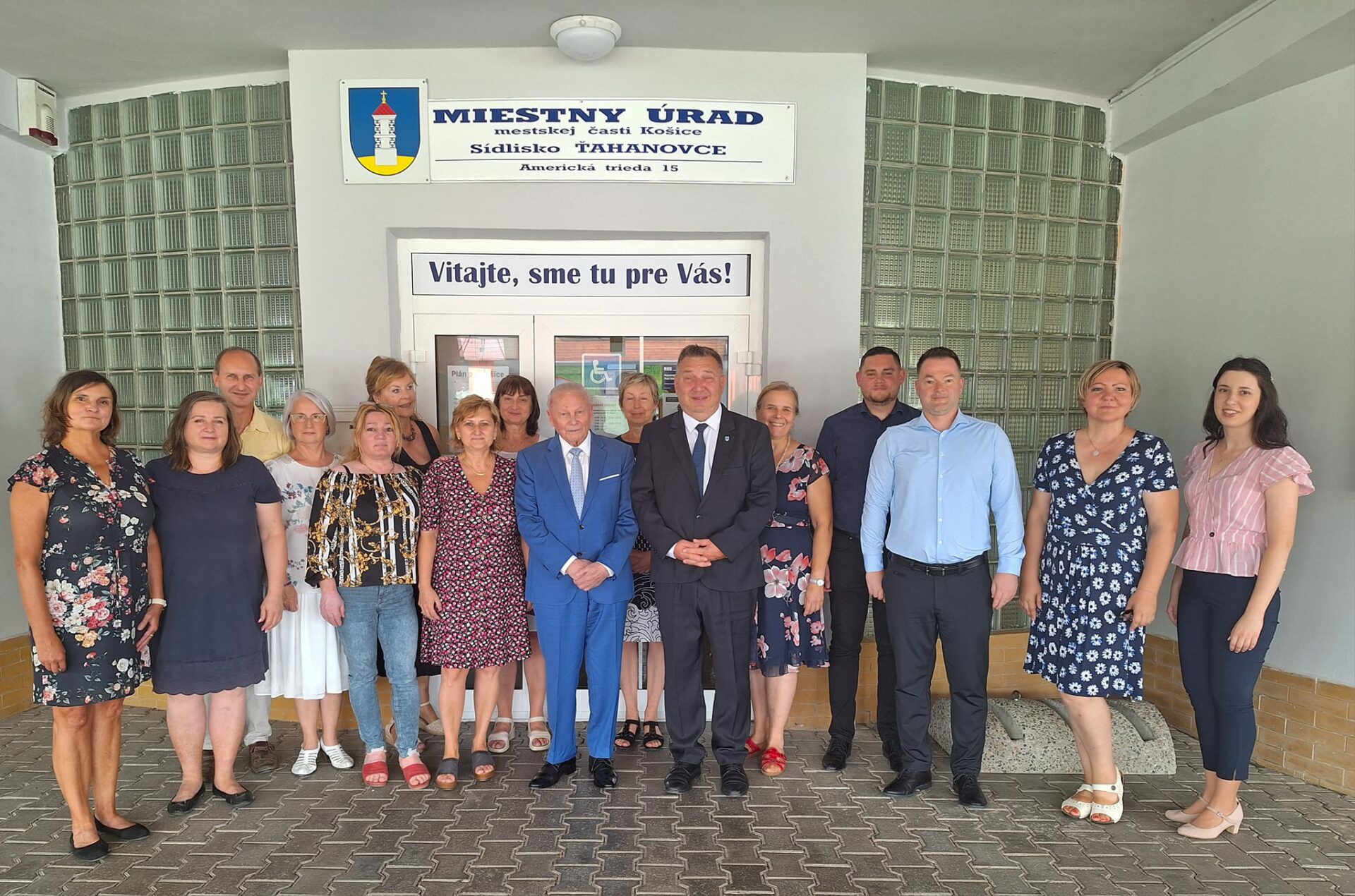 Rudolf Schuster navštívil sídlisko Ťahanovce, významná návšteva potešila obyvateľov (Foto)