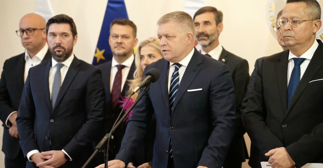 Návrh rozpočtu ide do parlamentu. Stavia na šetrení, no dlh sa ďalej zväčšuje