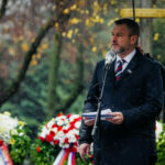 Prezident: Nech dnes nejde o delenie spoločnosti, ale o hodnoty demokracie