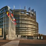 Slovensku opäť hrozí strata eurofondov. Europoslanci kritizujú reformy a žiadajú prísnejšie kontroly